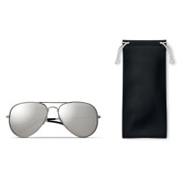 Sunglasses in microfiber pouch