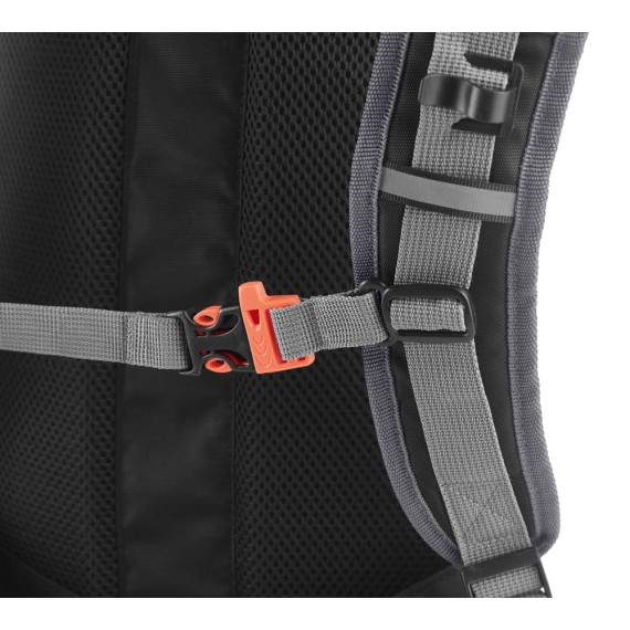 MOUNTI. Sports backpack with a water reservoir