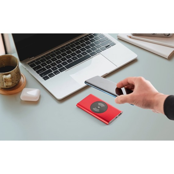 CASSINI. Portable battery and wireless charger