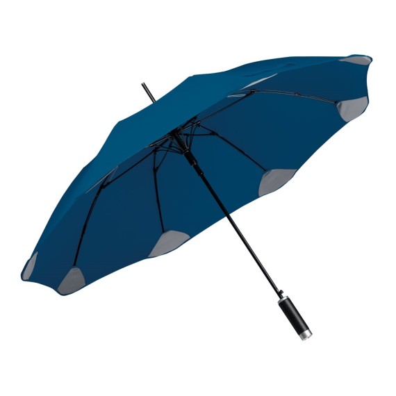 PULLA. Umbrella with automatic opening