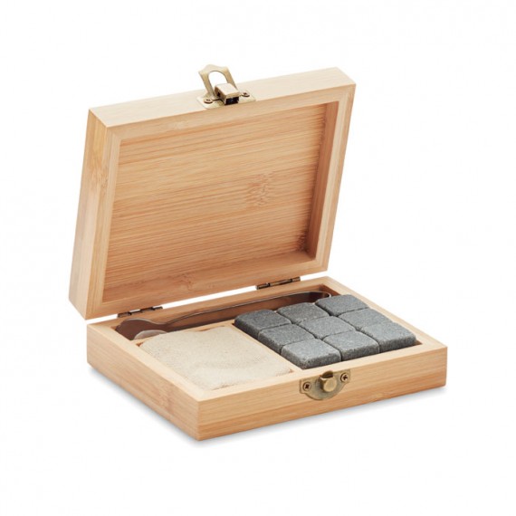 Whisky set in bamboo box