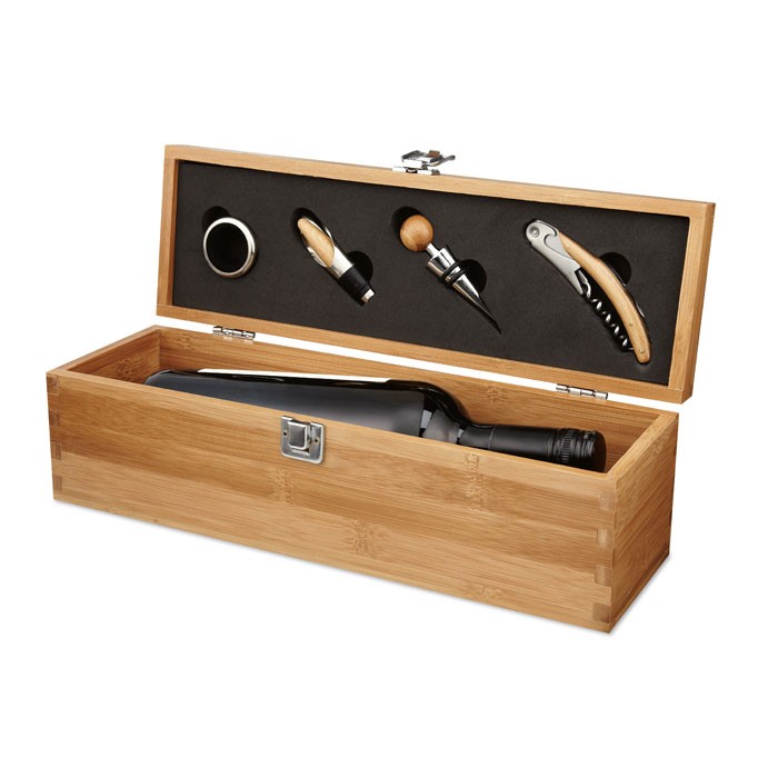 Wine set in bamboo box