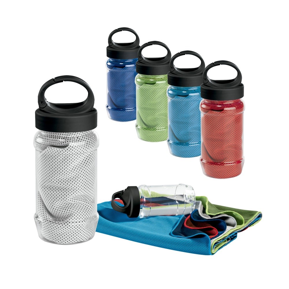 ARTX PLUS. Sports towel with bottle